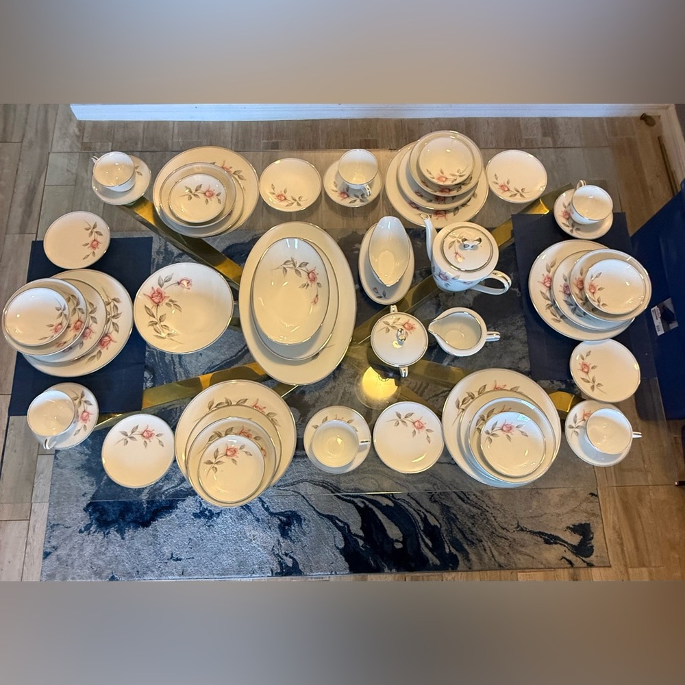 Noritake Rosemarie China 52pcs set for 6